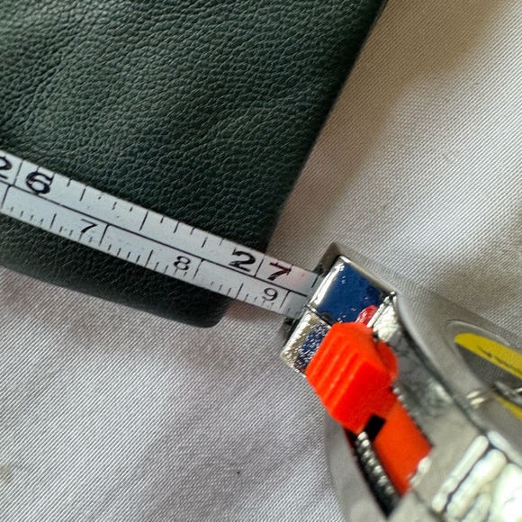 Zara Faux Leather Pants Womens Large Green Pleated Tapered Event Casual - Picture 4 of 4